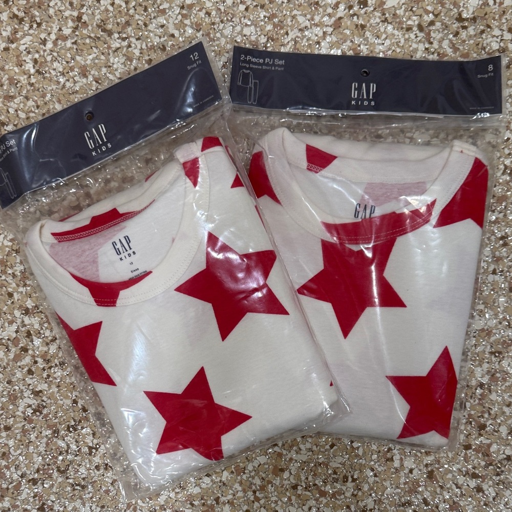 GAP Kids White and Red Star Pajama Set for Siblings 8 & 12